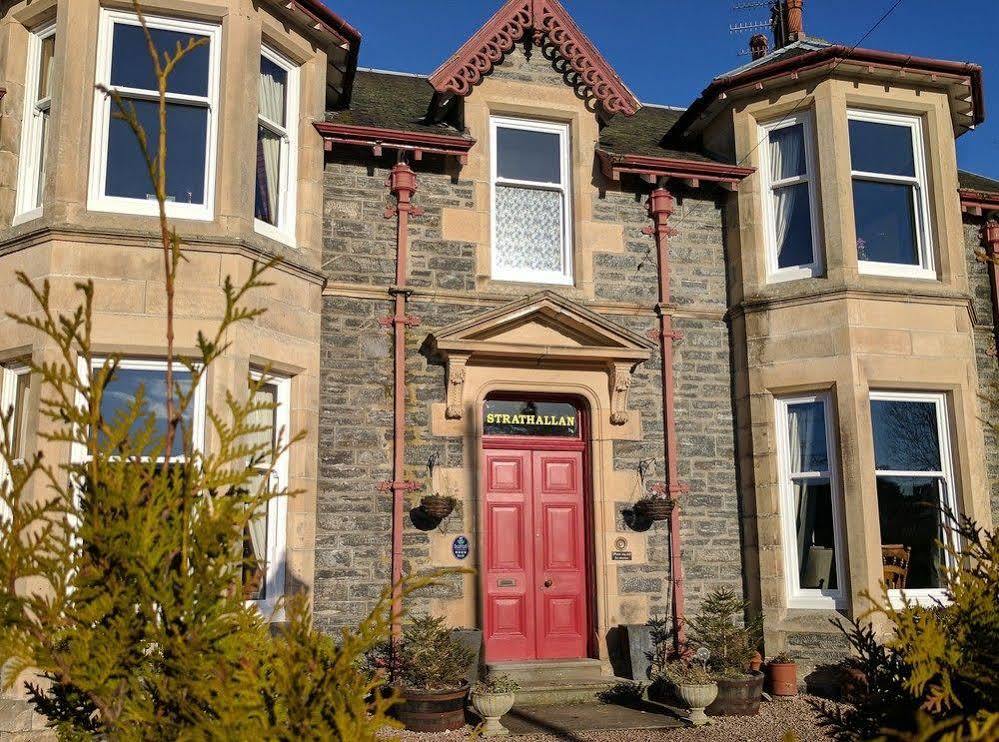 Strathallan Bed And Breakfast Grantown-on-Spey Buitenkant foto